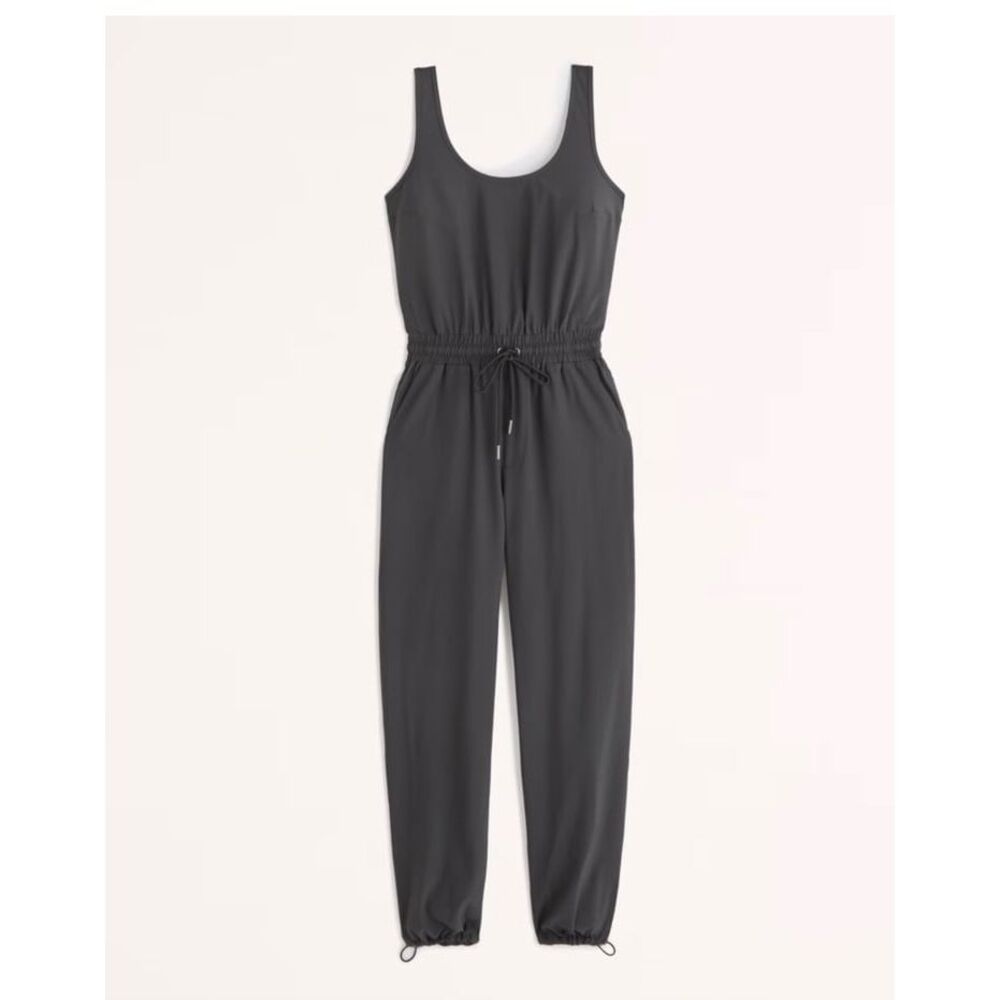 Abercrombie and Fitch Jumpsuit XL Petite